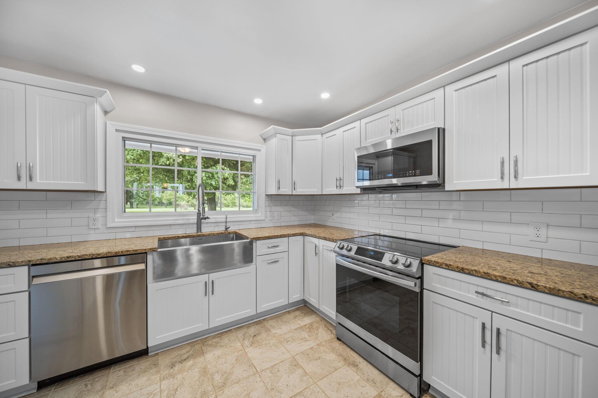 13221 Hinton Mill Road