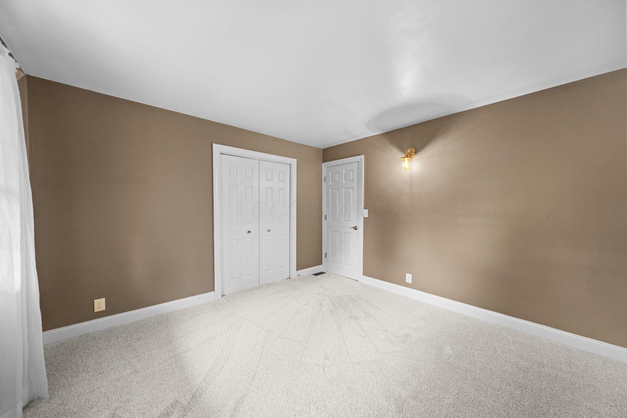 13221 Hinton Mill Road