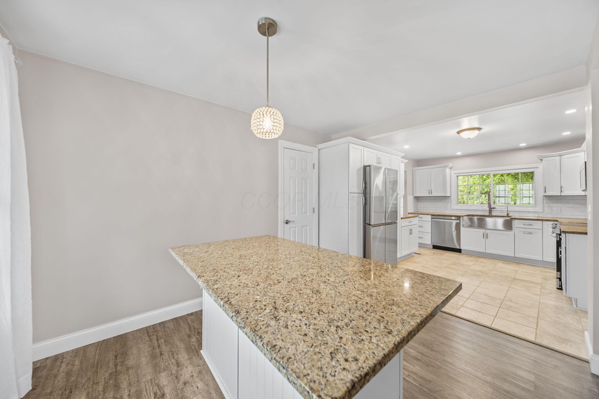13221 Hinton Mill Road