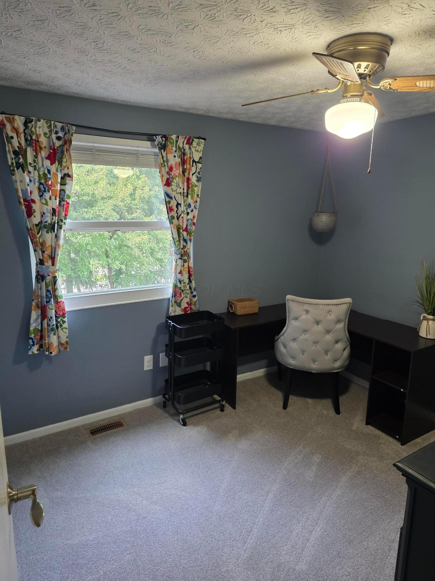 3888 Thoroughbred Court