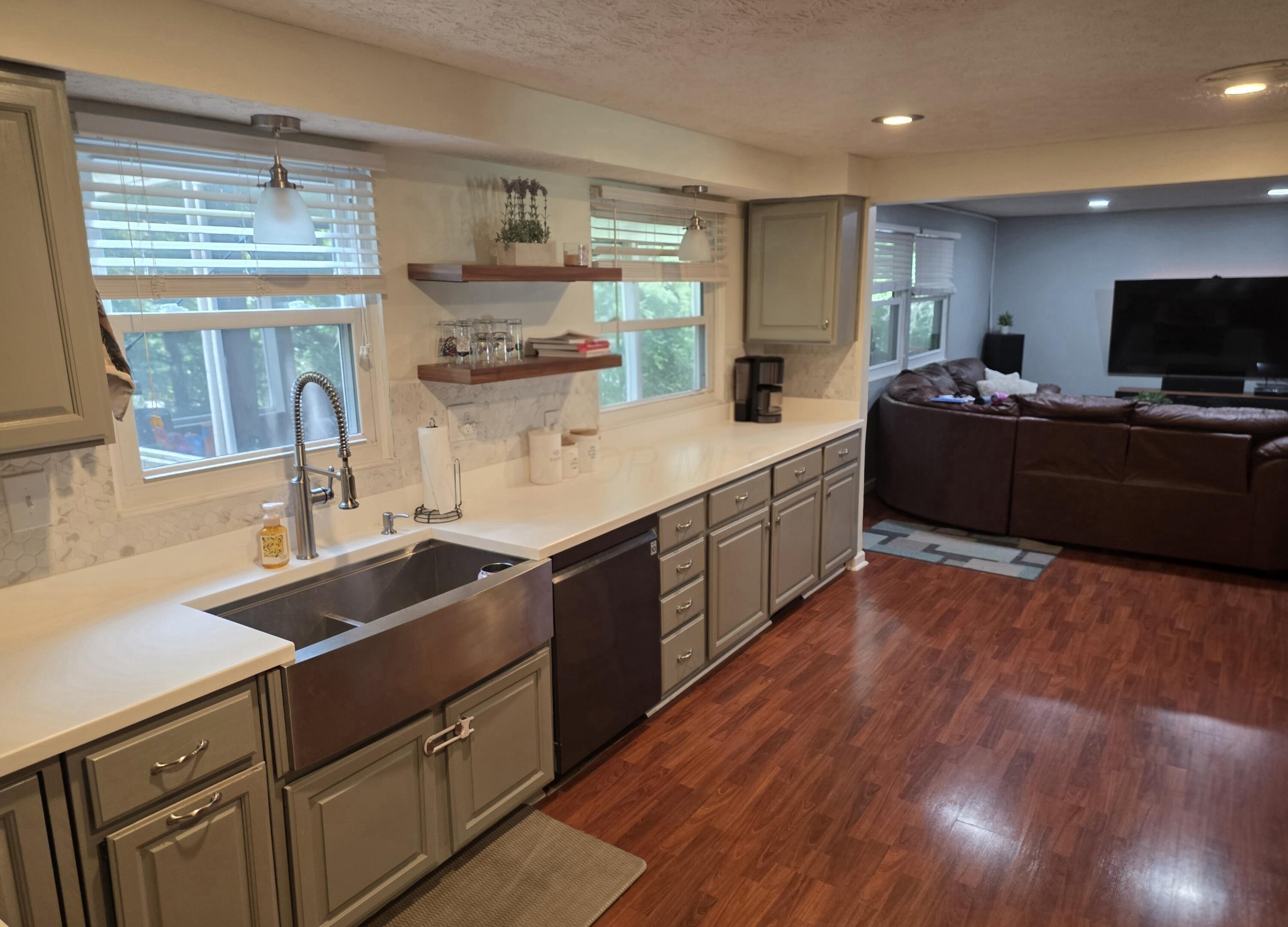 3888 Thoroughbred Court