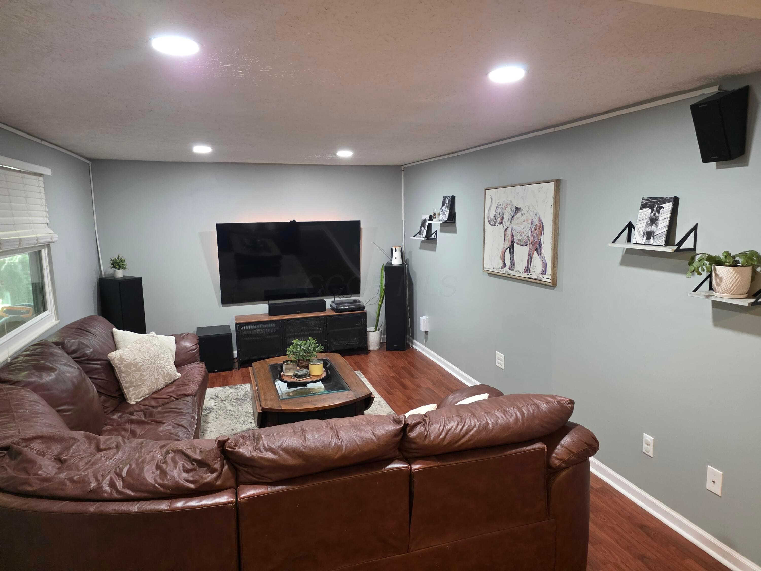 3888 Thoroughbred Court