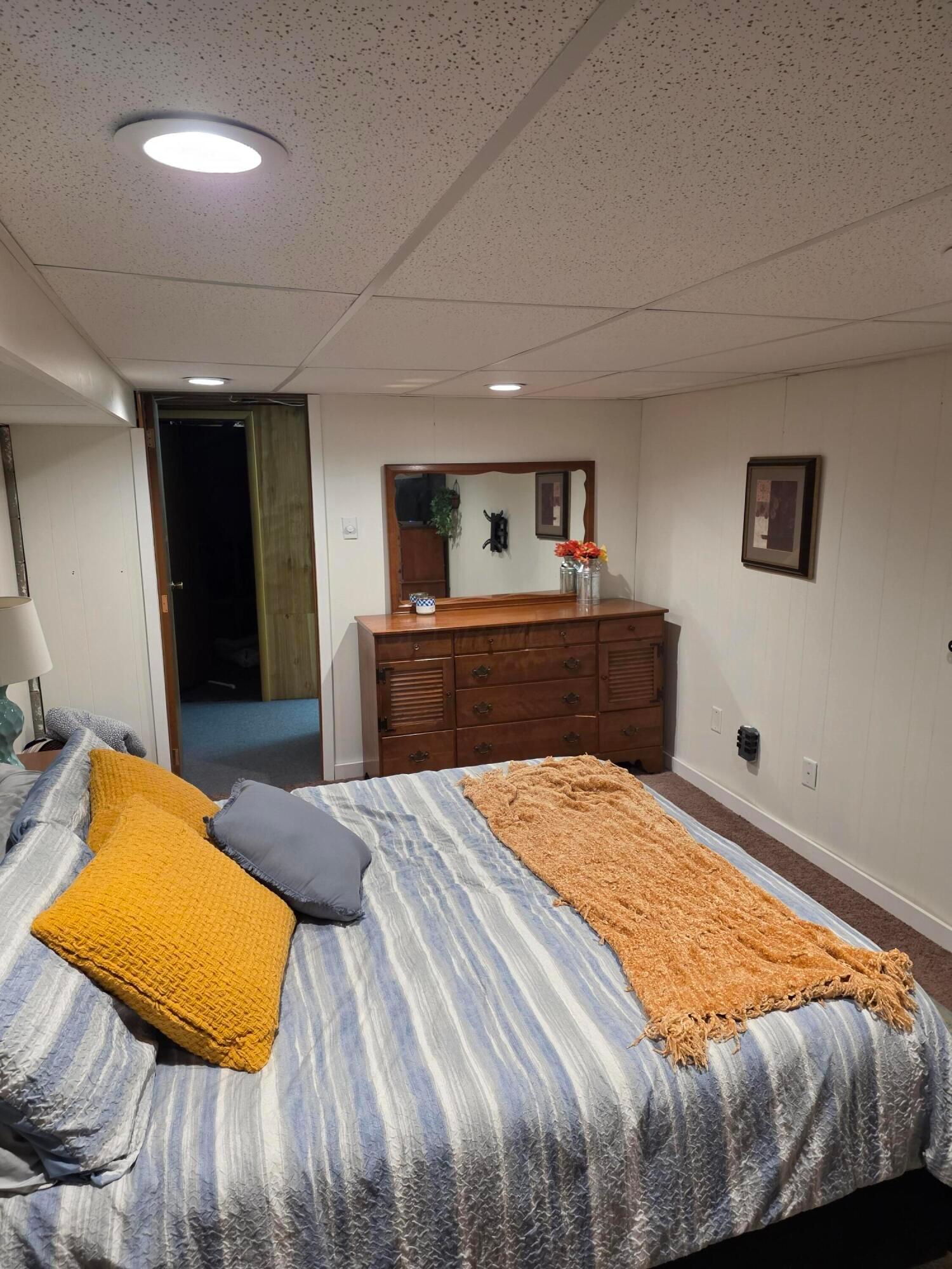 3888 Thoroughbred Court