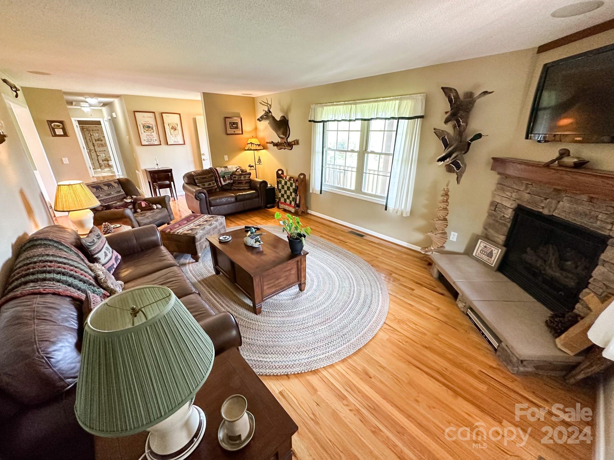 26729 Valley Drive Unit: D