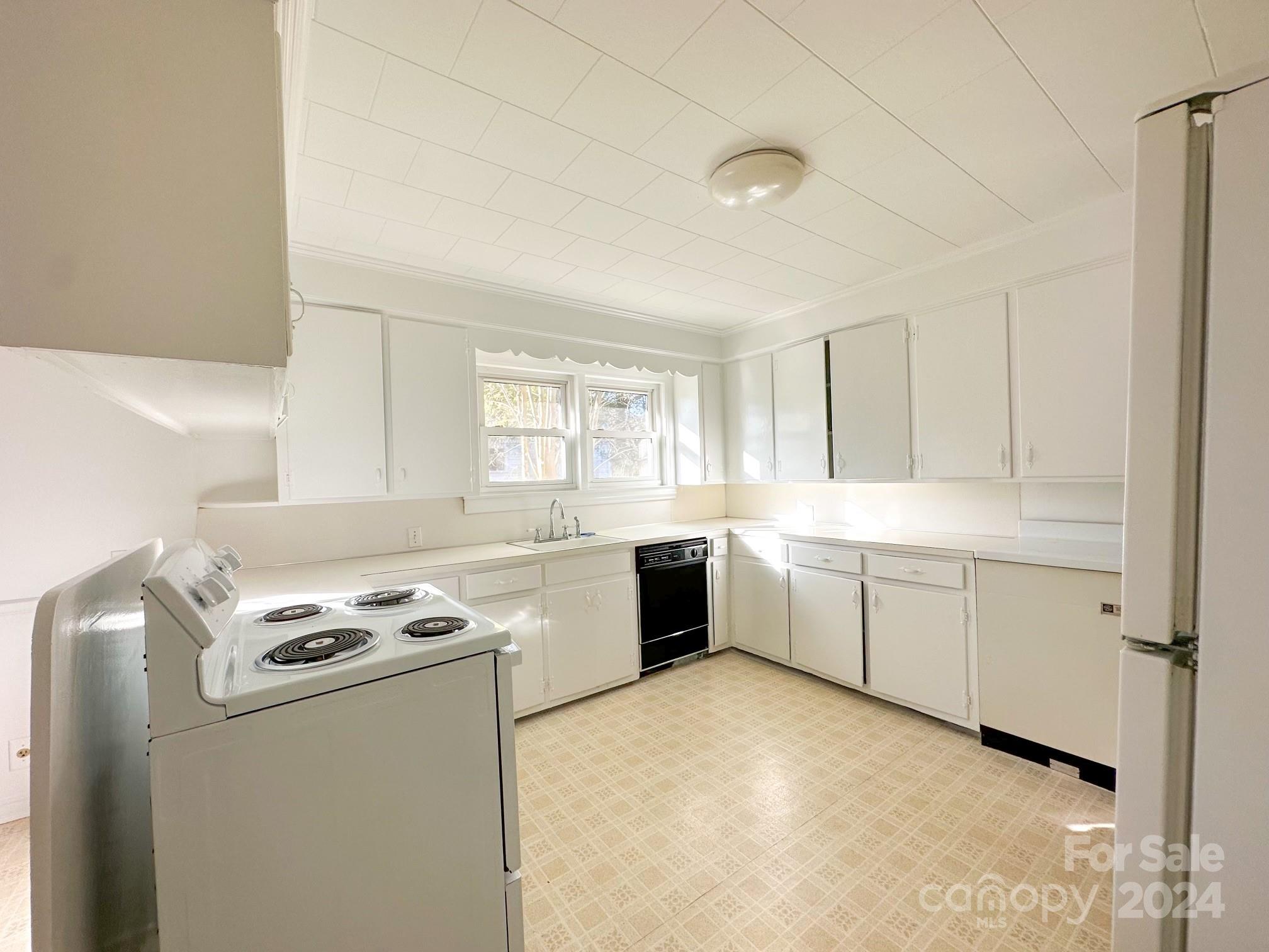1415 Kingsley Drive