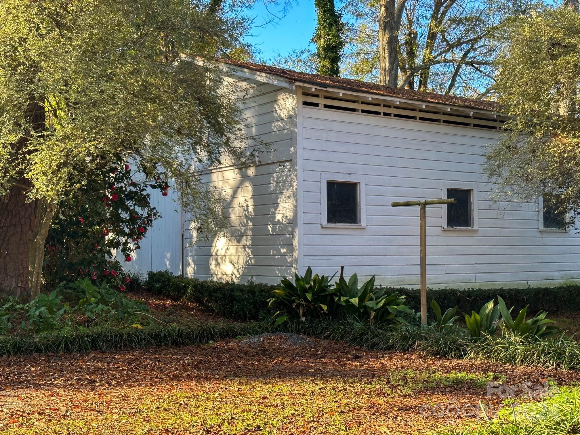 1415 Kingsley Drive