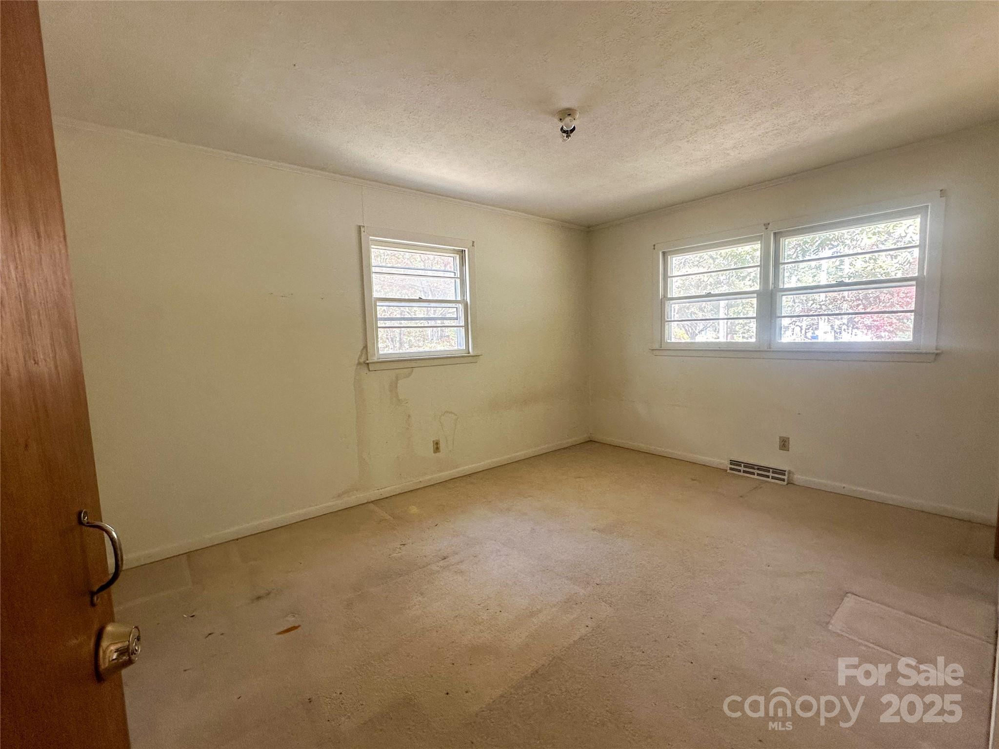 1910 Midwood Drive