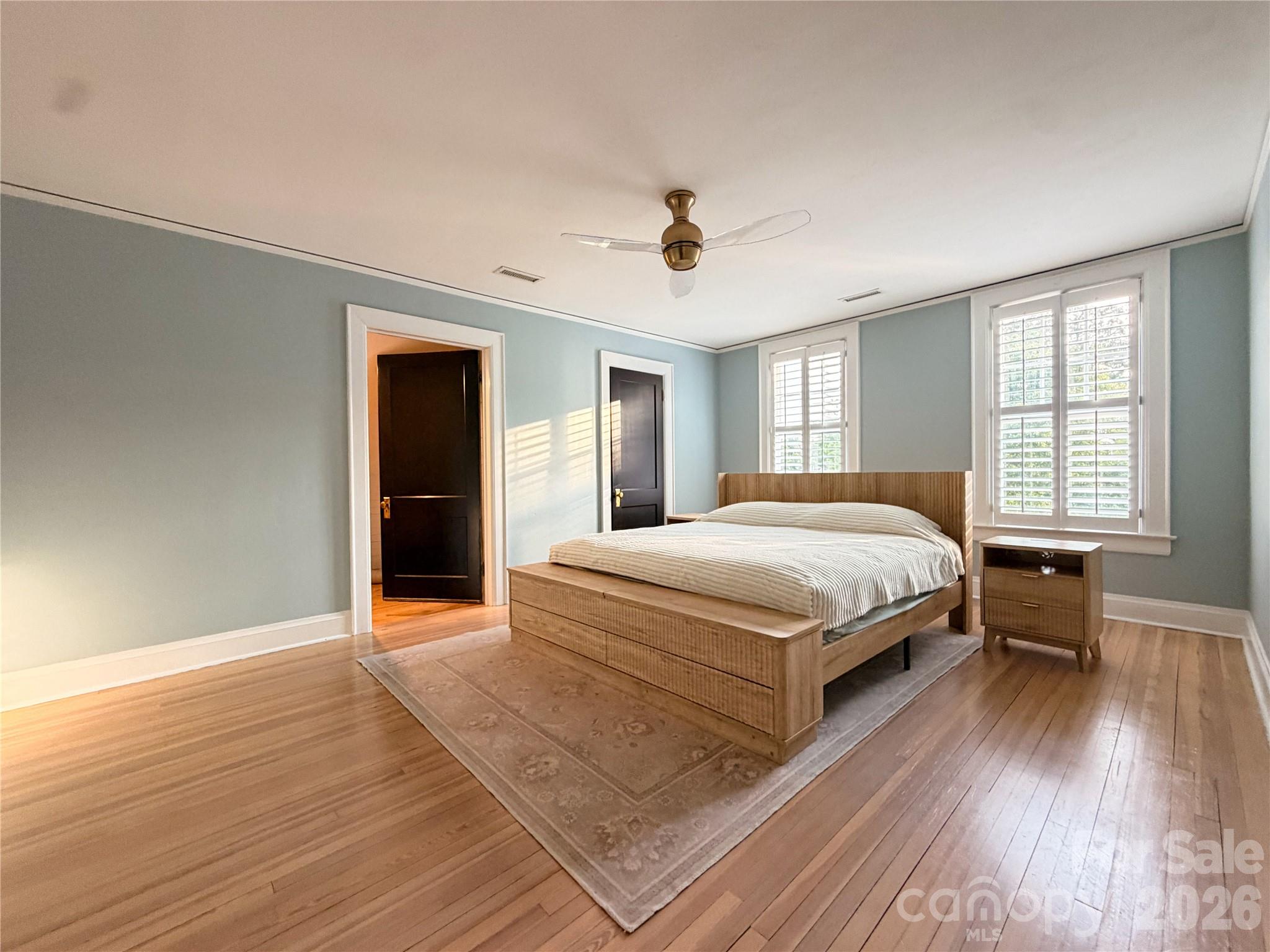925 E Main Street