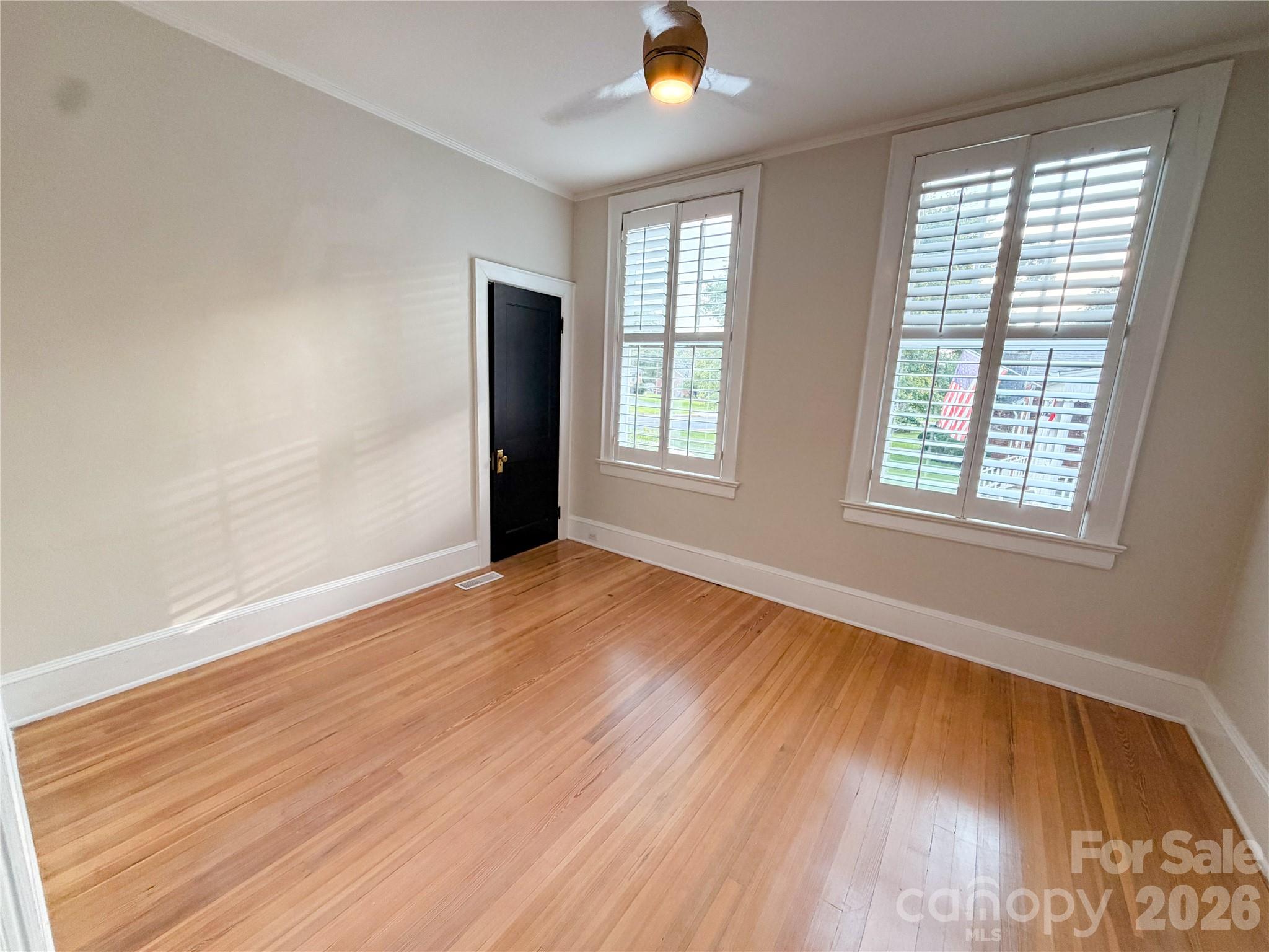 925 E Main Street