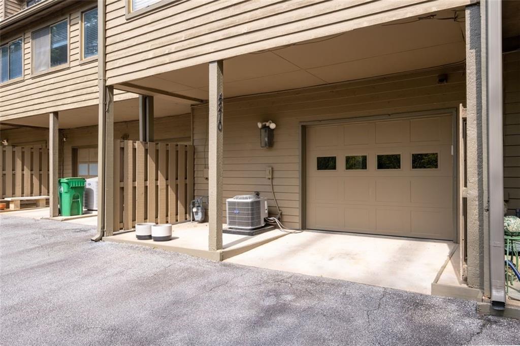 4210 D'YOUVILLE Trace