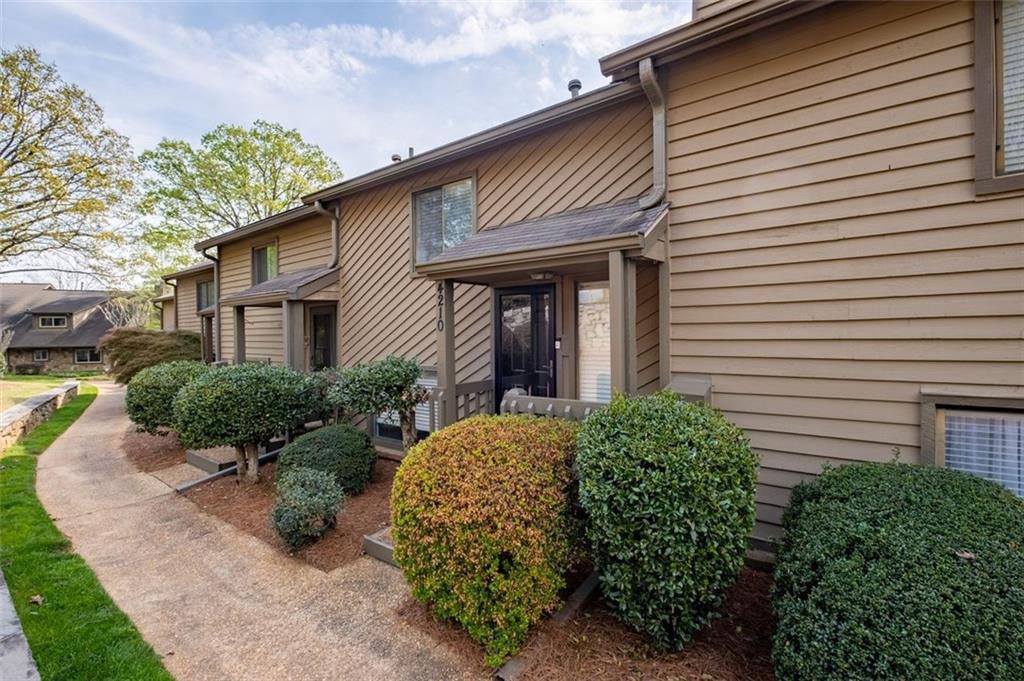 4210 D'YOUVILLE Trace