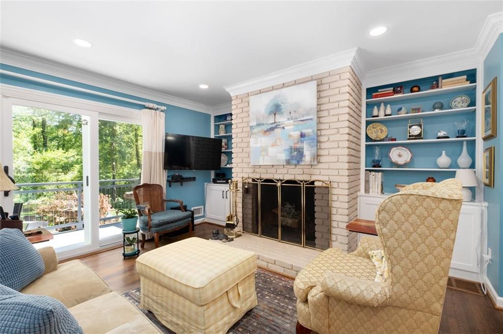 455 WINDSOR Parkway