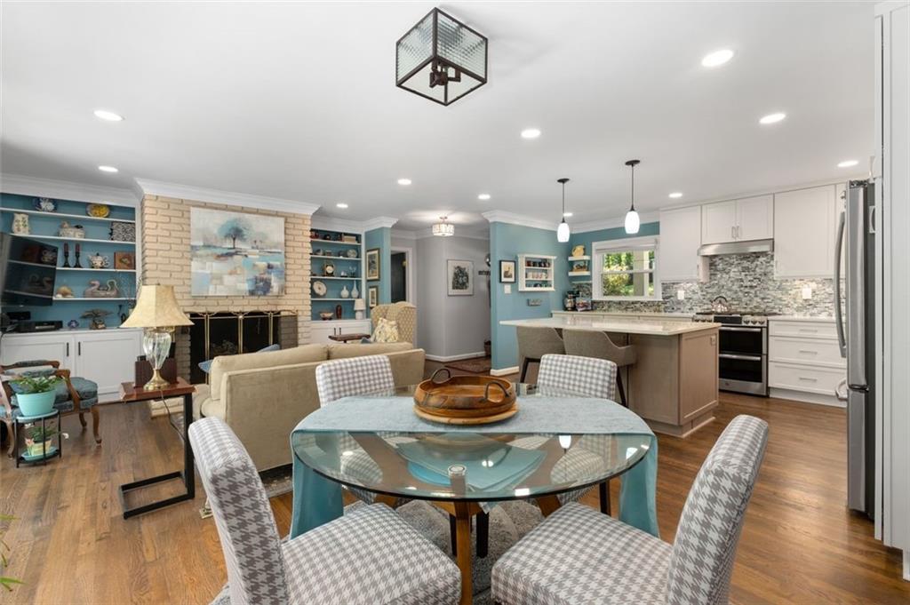 455 WINDSOR Parkway