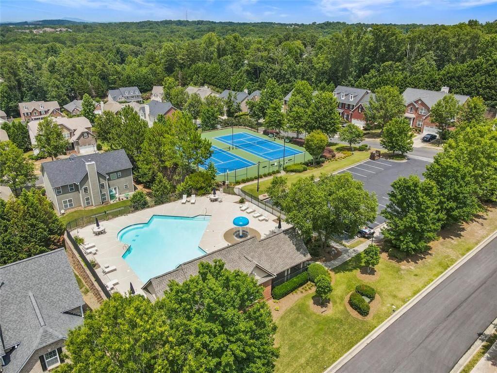 5335 Plymouth Place