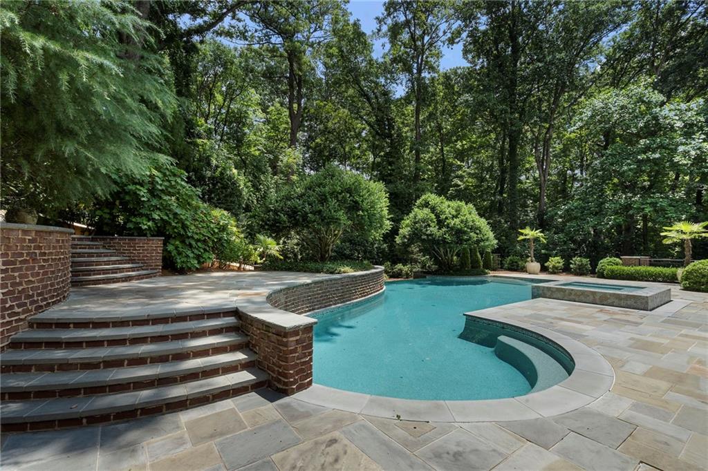 4345 Mount Paran Parkway NW