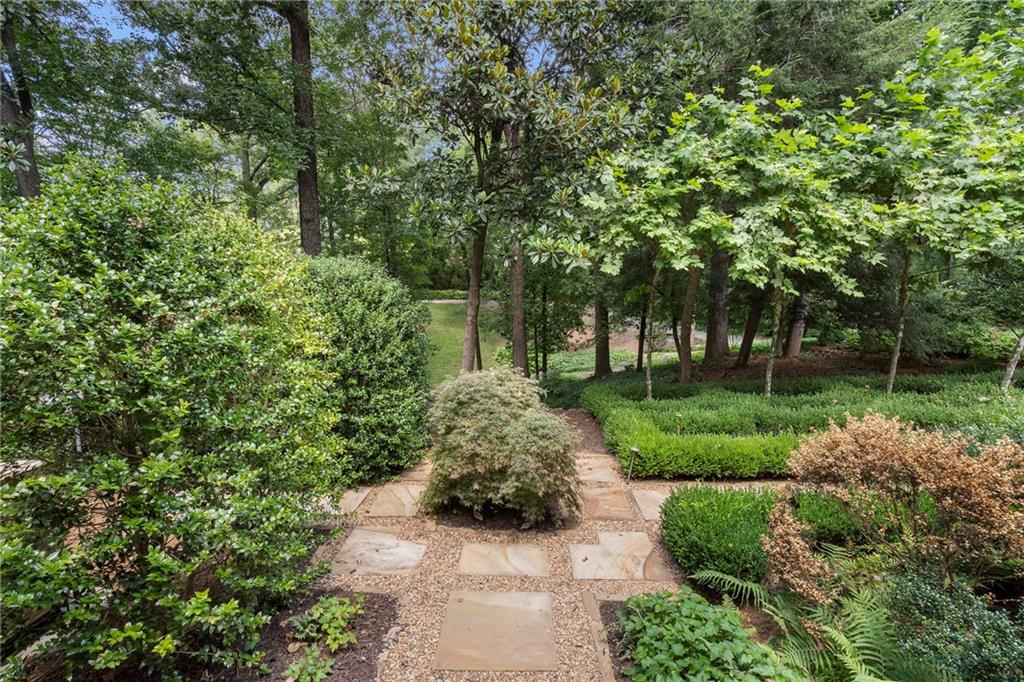 4345 Mount Paran Parkway NW