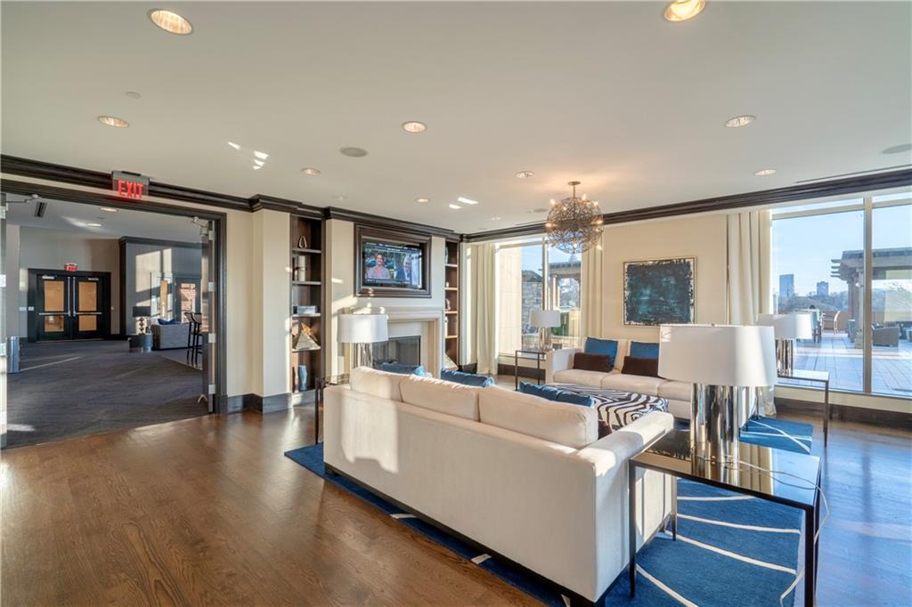 270 17th Street NW Unit 1903