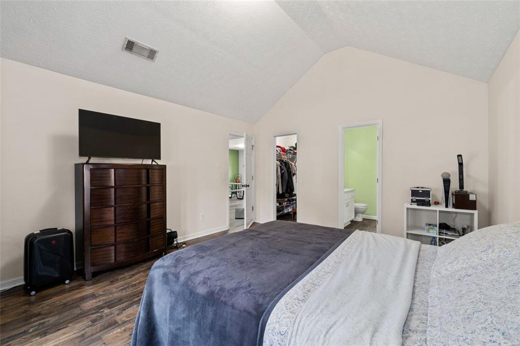 160 HAYWARD BISHOP Way