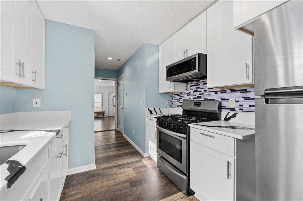 160 HAYWARD BISHOP Way