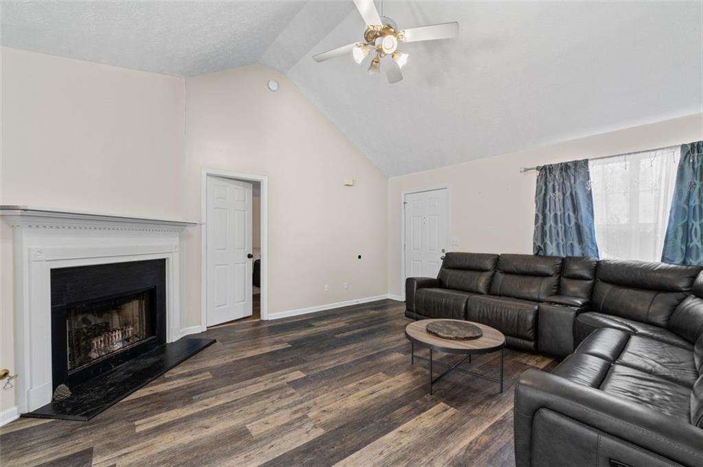 160 HAYWARD BISHOP Way