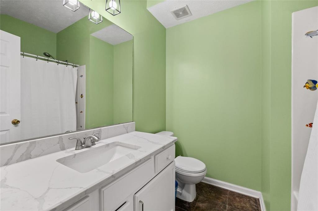 160 HAYWARD BISHOP Way