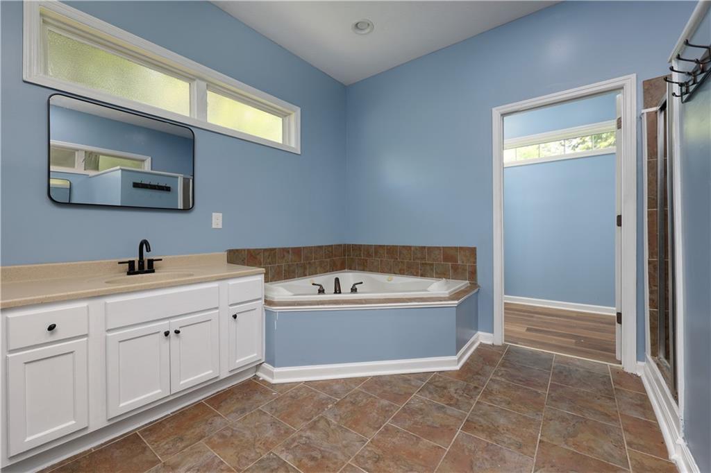 5866 Morningside Drive