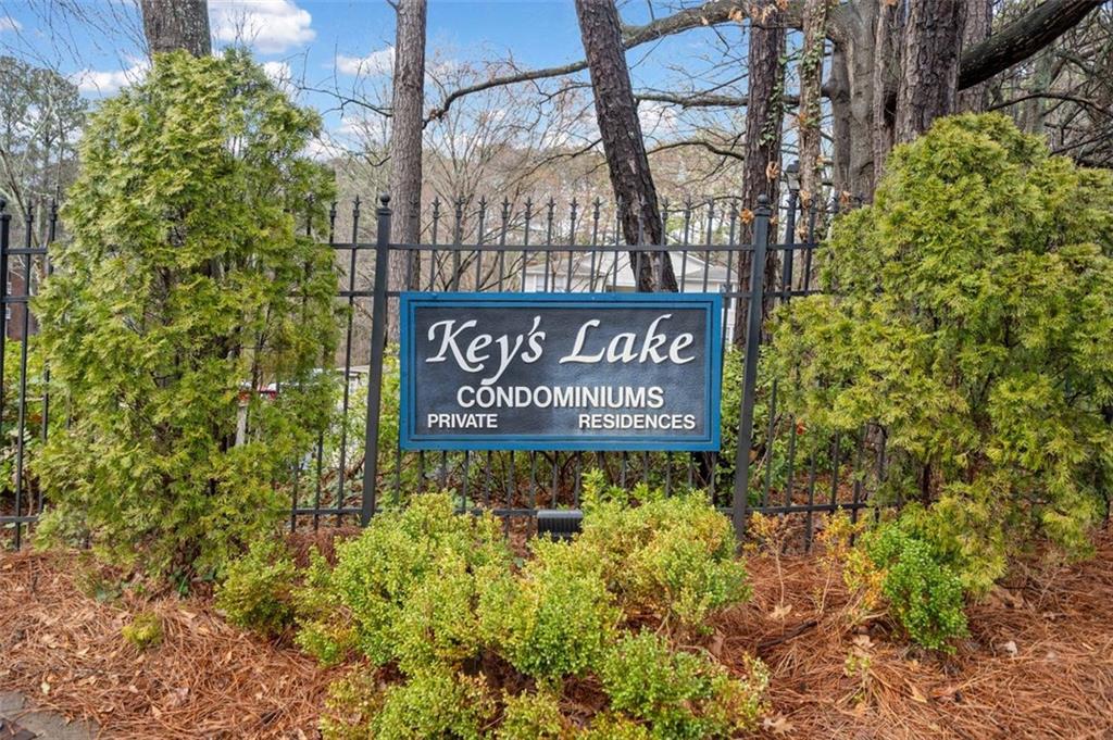 1379 KEYS LAKE Drive NE