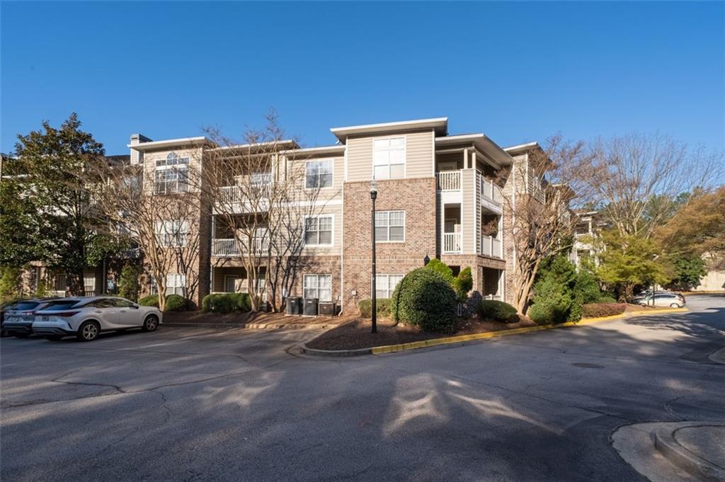 2700 PINE TREE Road NE Unit 1211