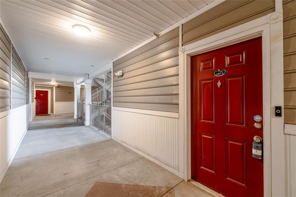 2700 PINE TREE Road NE Unit 1211
