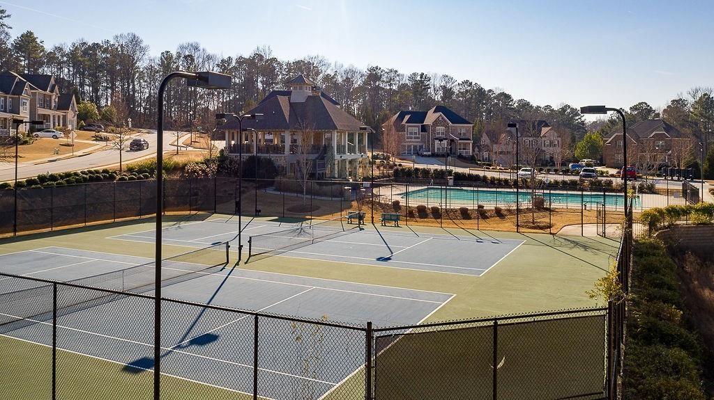 2650 LONGACRE PARK Way