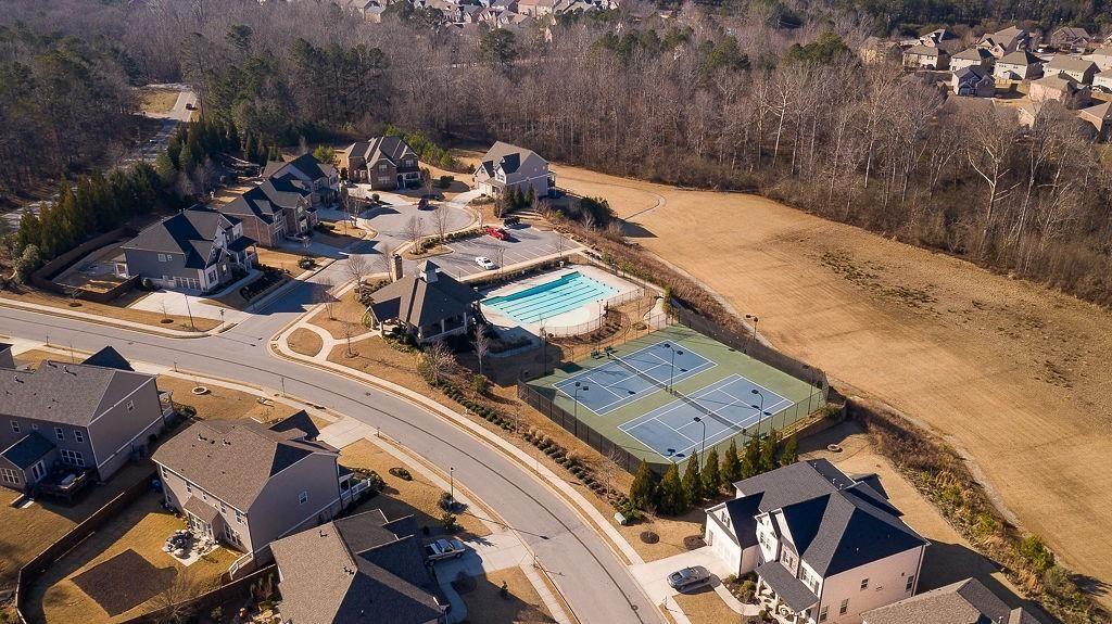 2650 LONGACRE PARK Way