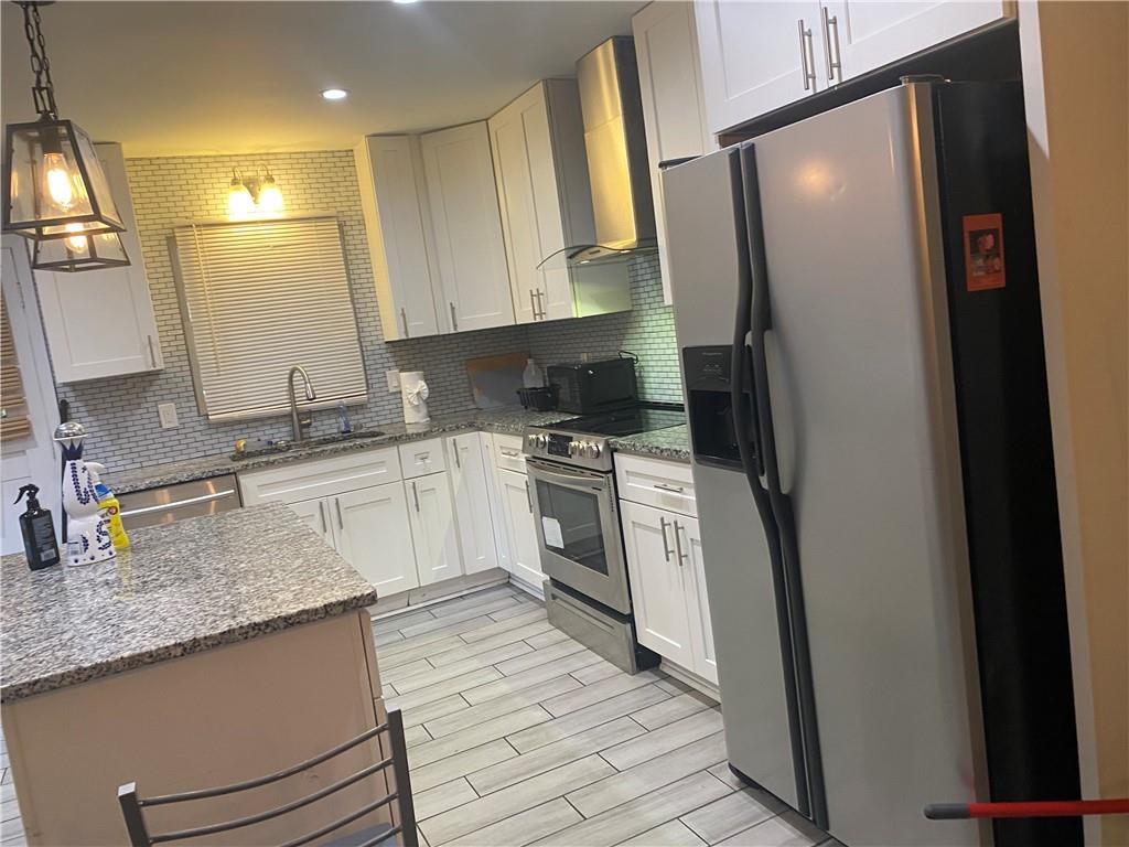 4329 CEDAR VALLEY Lane
