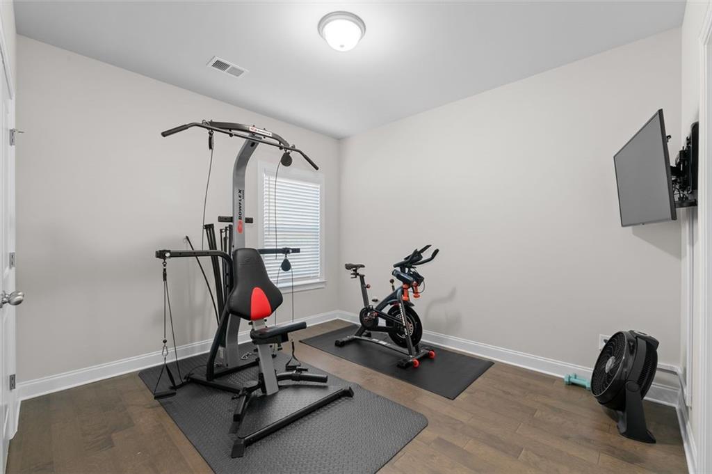 3087 MOUNTAIN SHADOW Way