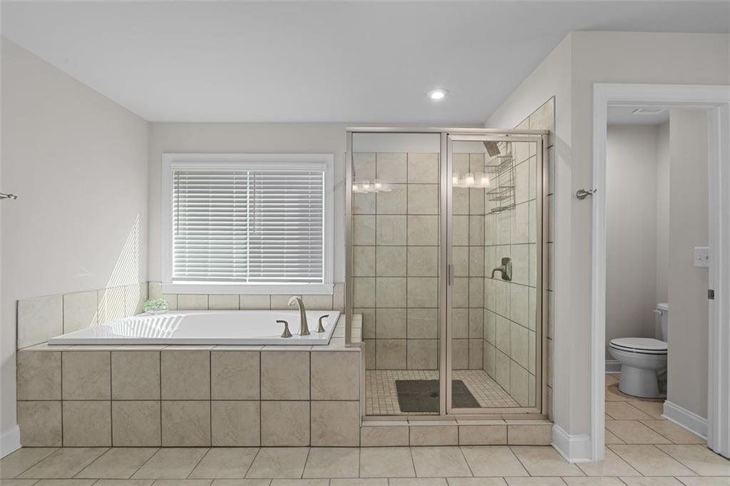 3087 MOUNTAIN SHADOW Way