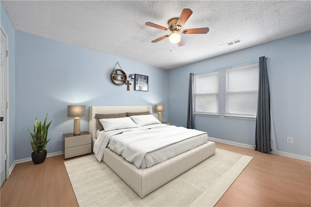 2896 LAKEMONT Drive SW