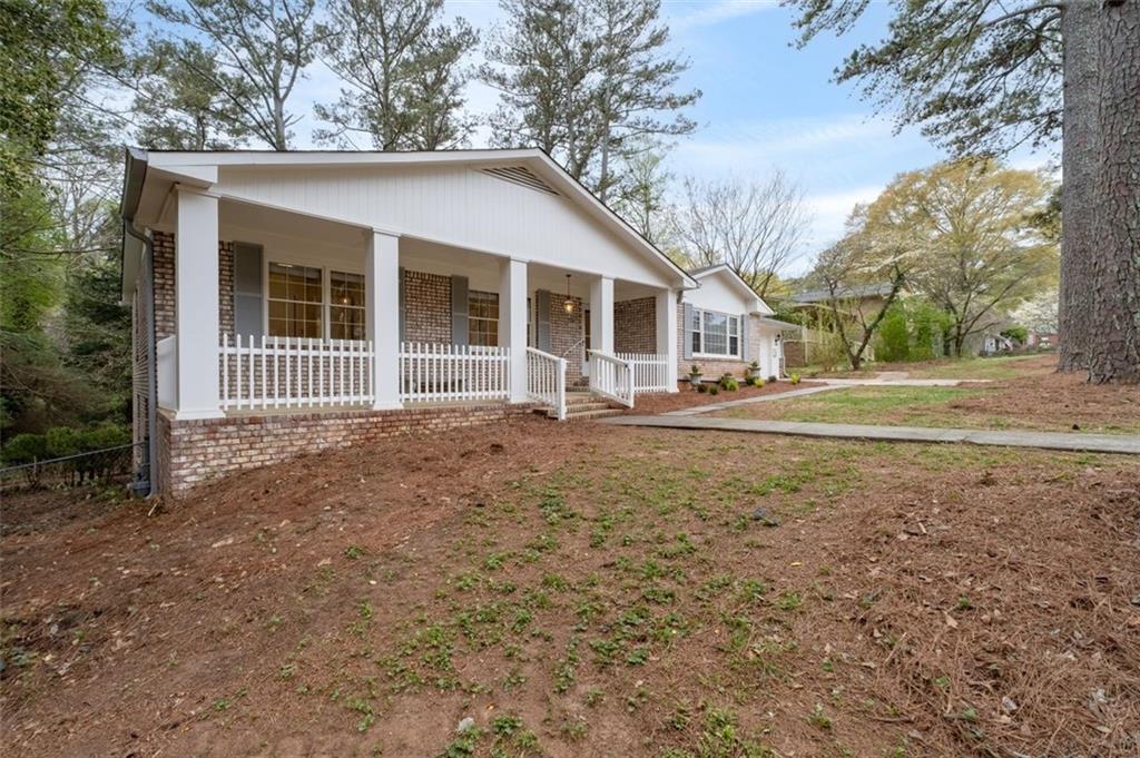 2000 HILL Road