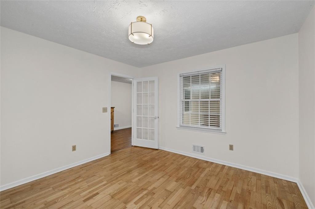 2000 HILL Road