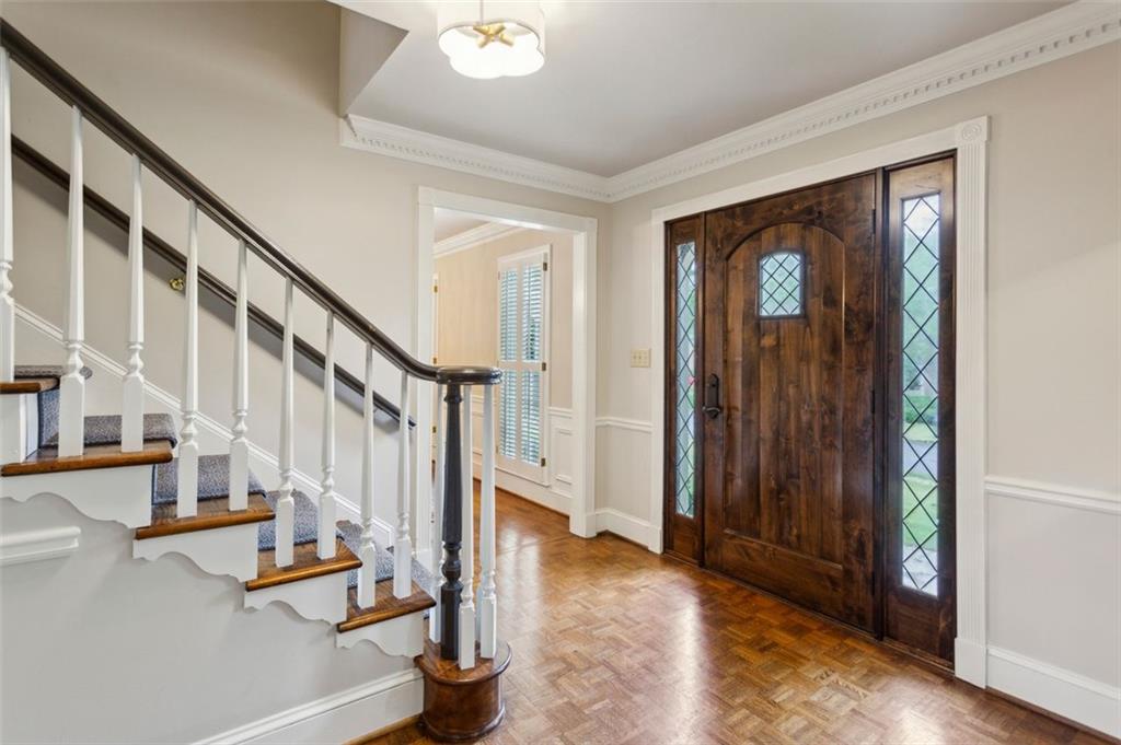 640 SIBLEY Forest SE