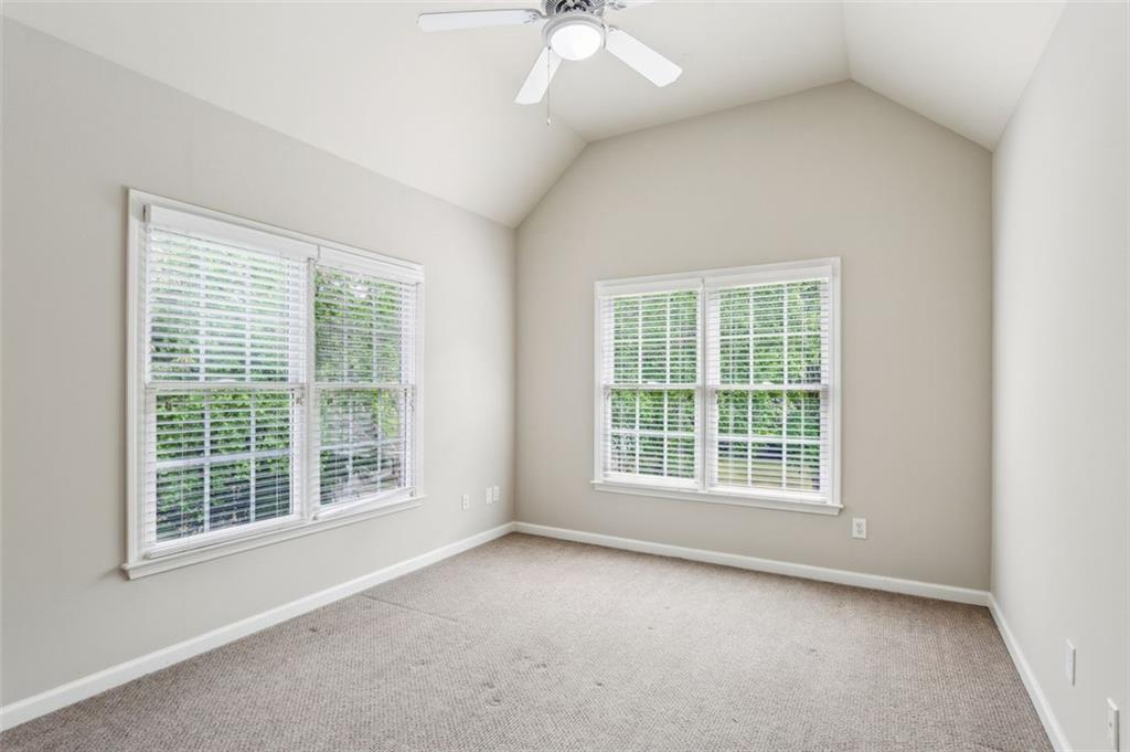 3504 IVY MANOR Road SE