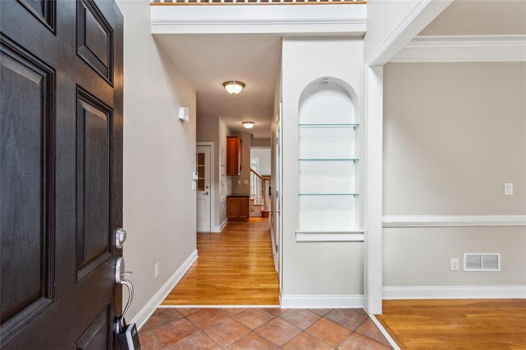 3504 IVY MANOR Road SE