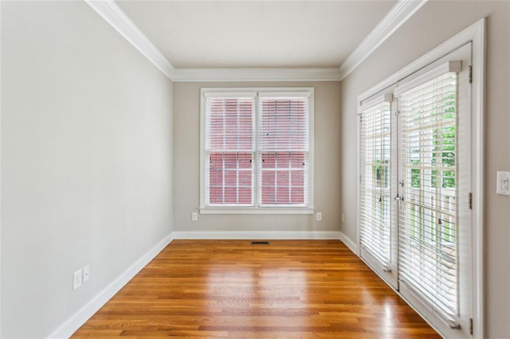 3504 IVY MANOR Road SE