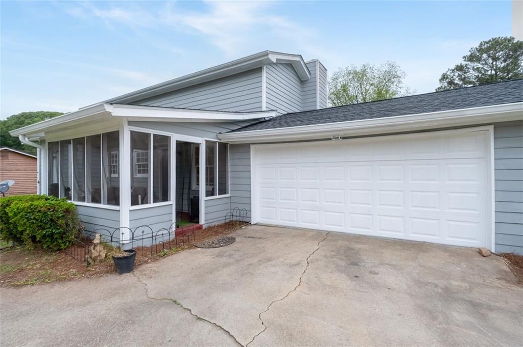 100 FAIRVIEW Drive