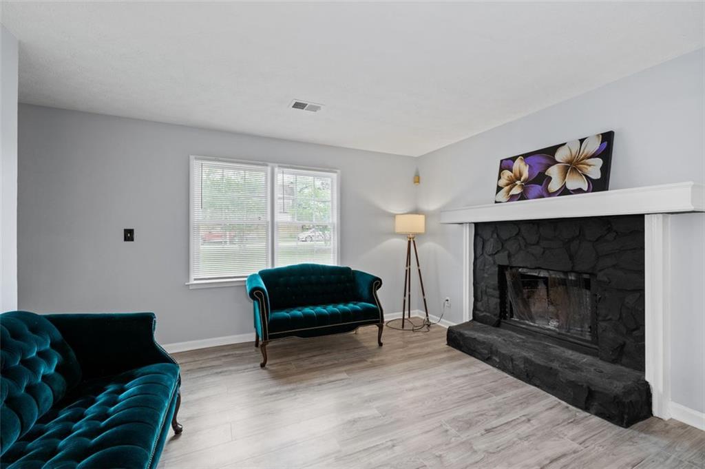 100 FAIRVIEW Drive