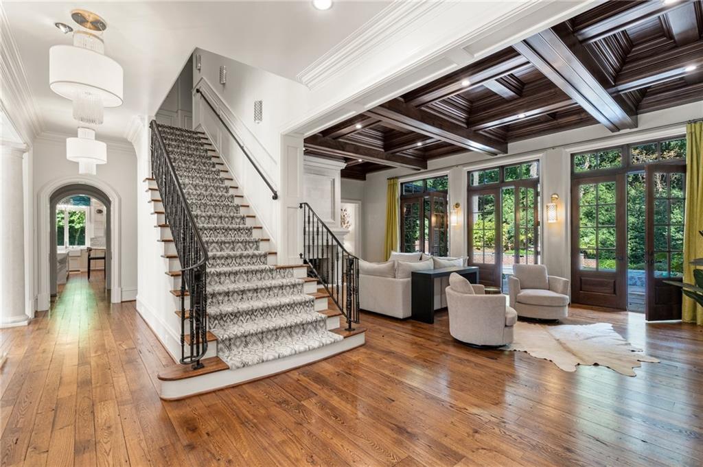 4375 Mount Paran Pkwy NW