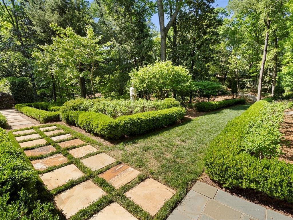 4375 Mount Paran Pkwy NW