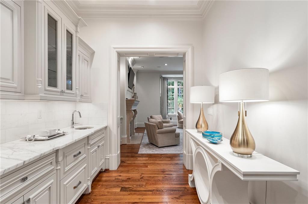 4375 Mount Paran Pkwy NW