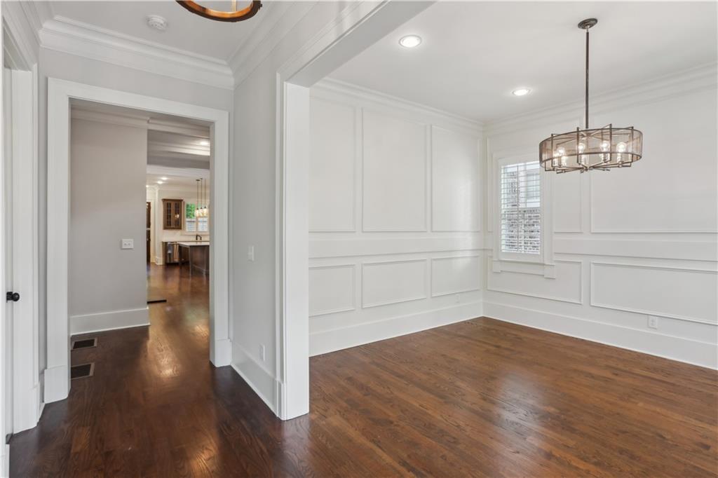 5981 Brundage Lane