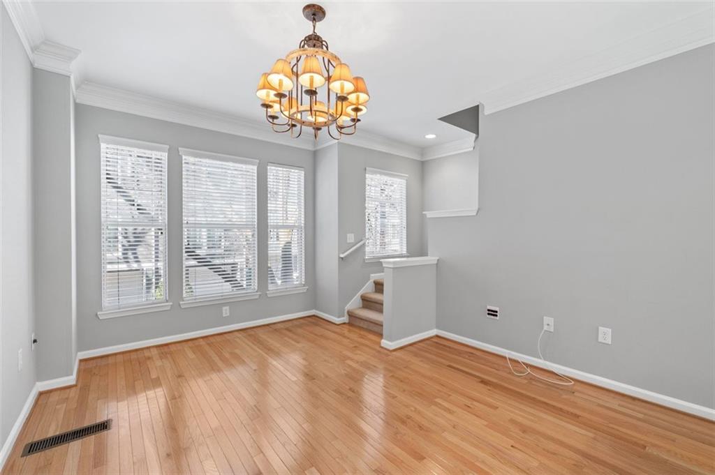 1107 PARK ROW SOUTH SE