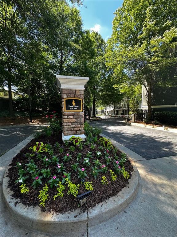 1107 PARK ROW SOUTH SE