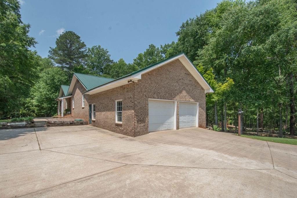 2235 WEST Road